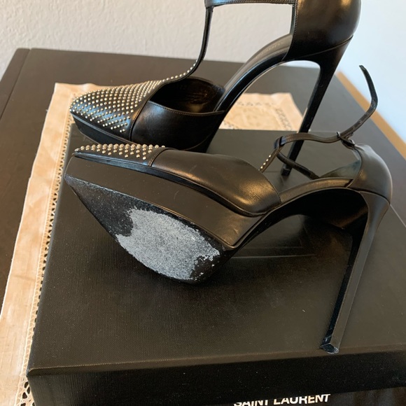 YSL Studded Janis Mary Jane Heel. Black. Size 38. - Picture 13 of 15